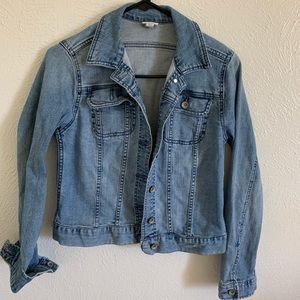 Women’s jean jacket